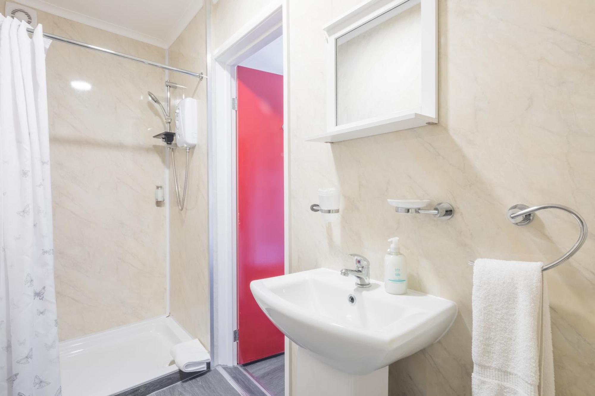 Rasa Sayang House - Self-Check-In Guesthouse Oxford Ngoại thất bức ảnh