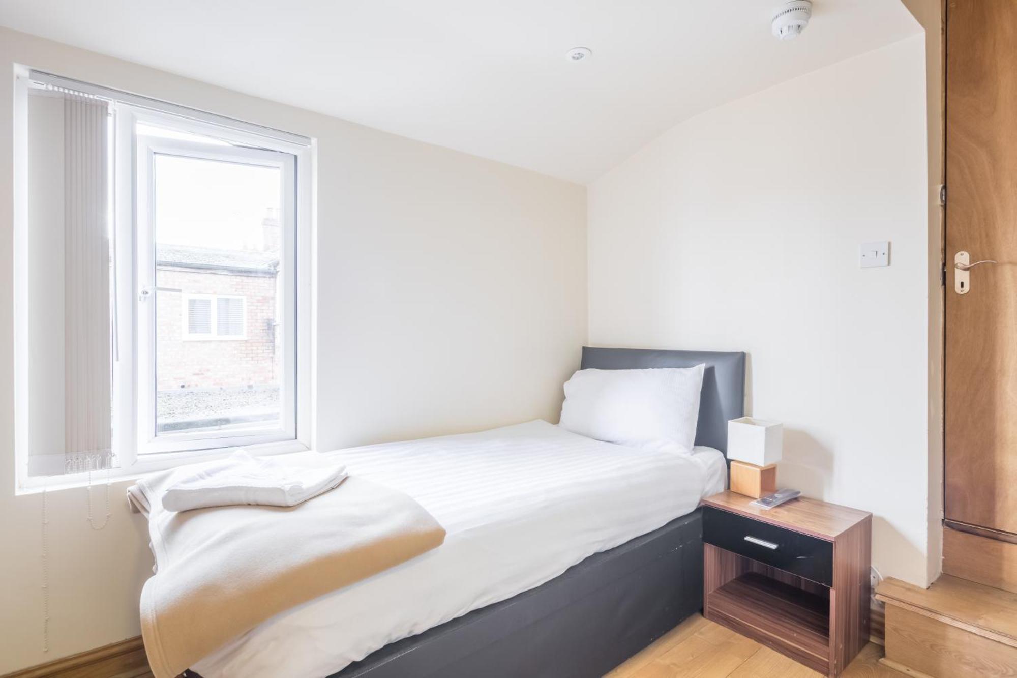 Rasa Sayang House - Self-Check-In Guesthouse Oxford Ngoại thất bức ảnh